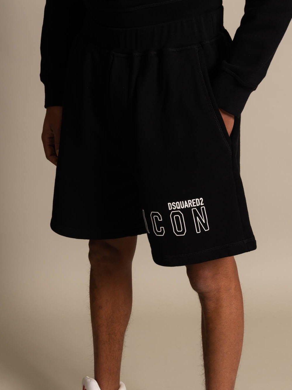 DSQUARED SHORTS S79MU0043