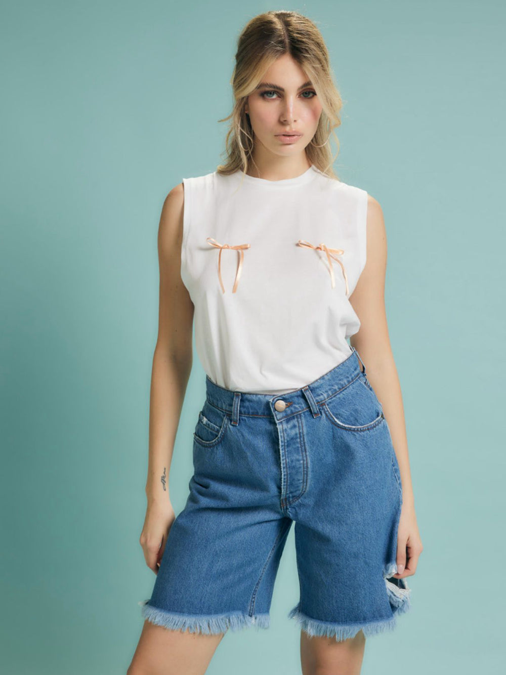 KOSTUMN BERMUDA KE2557