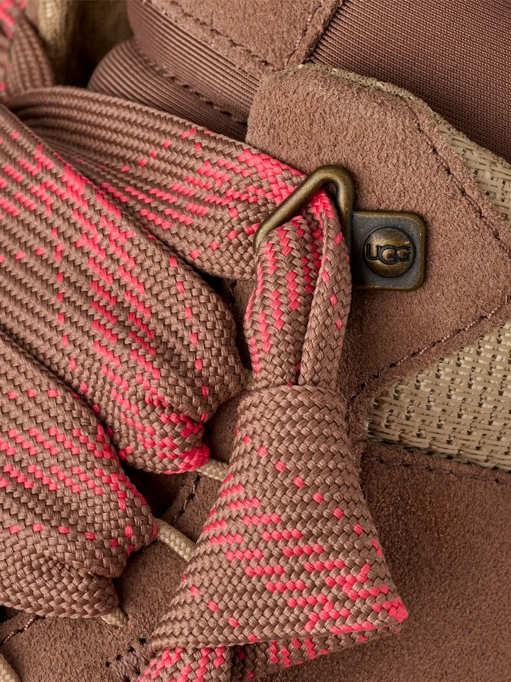 UGG LOWMEL 1144032 RYK