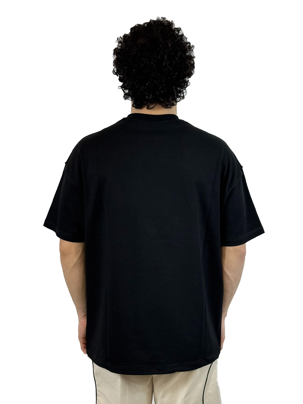 YES LONDON T SHIRT OVER XM4275 NERA