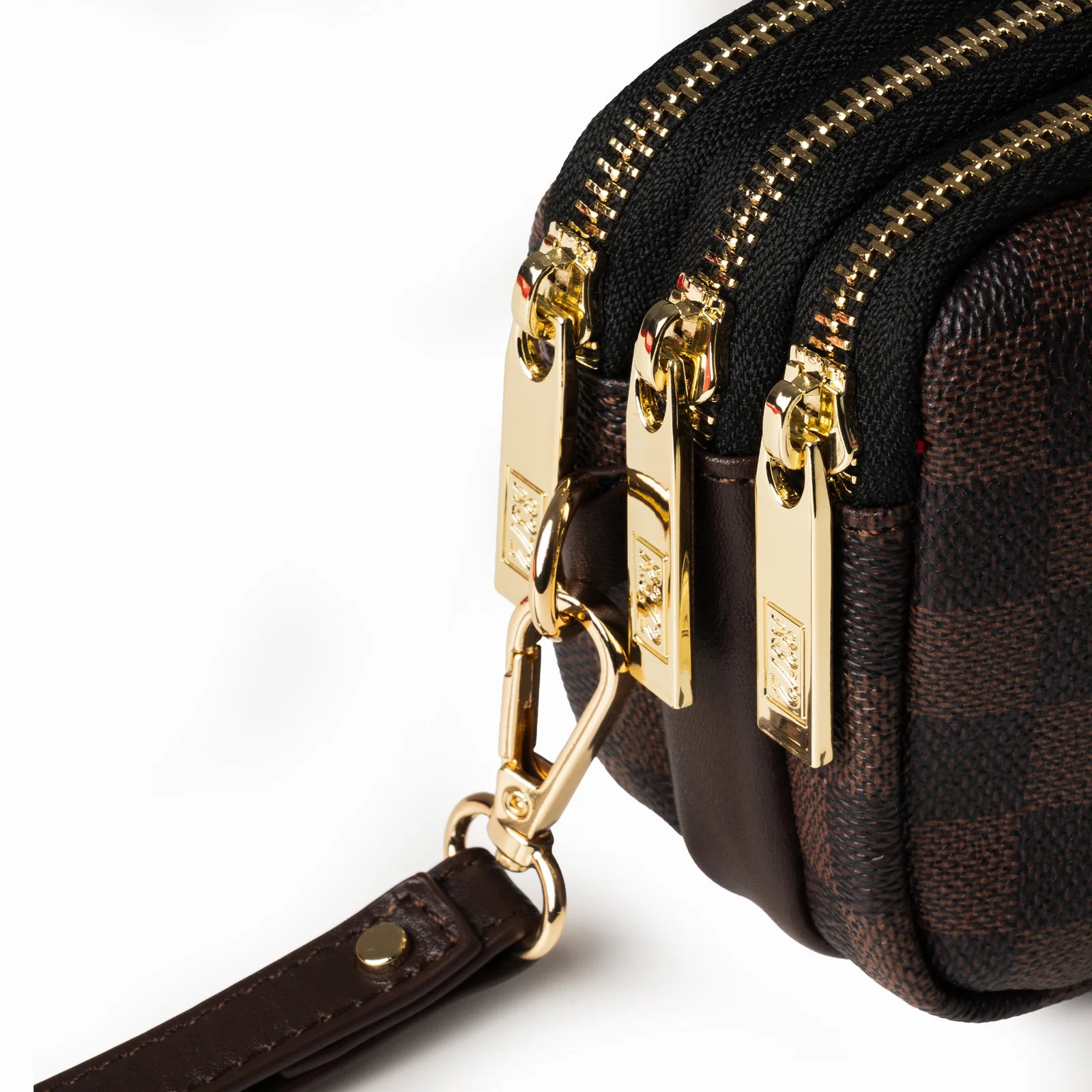 R372 P005 POCHETTE BROWN