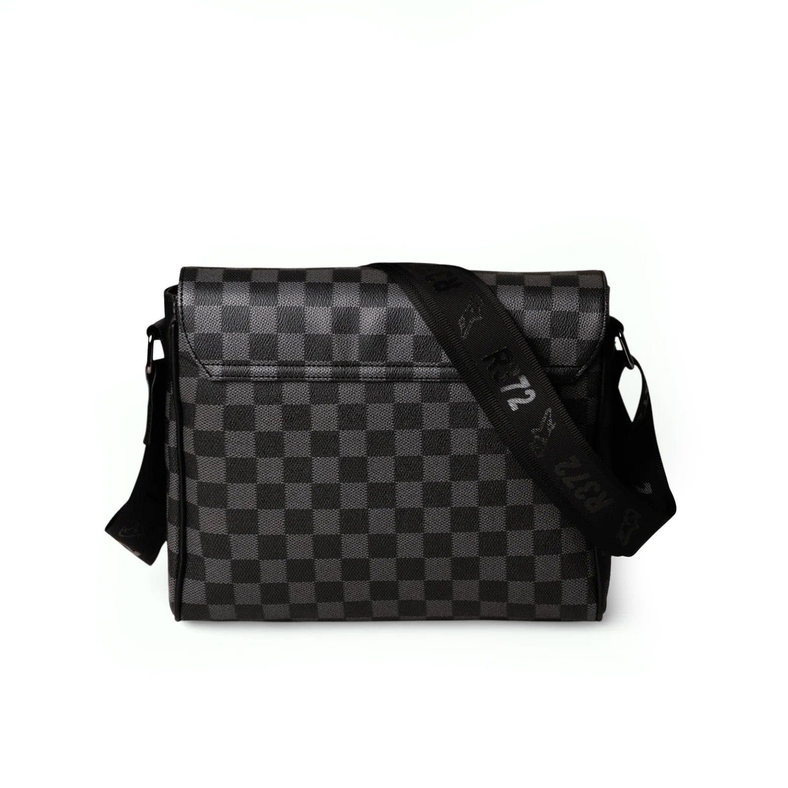 R372 M001 MESSENGER BLACK