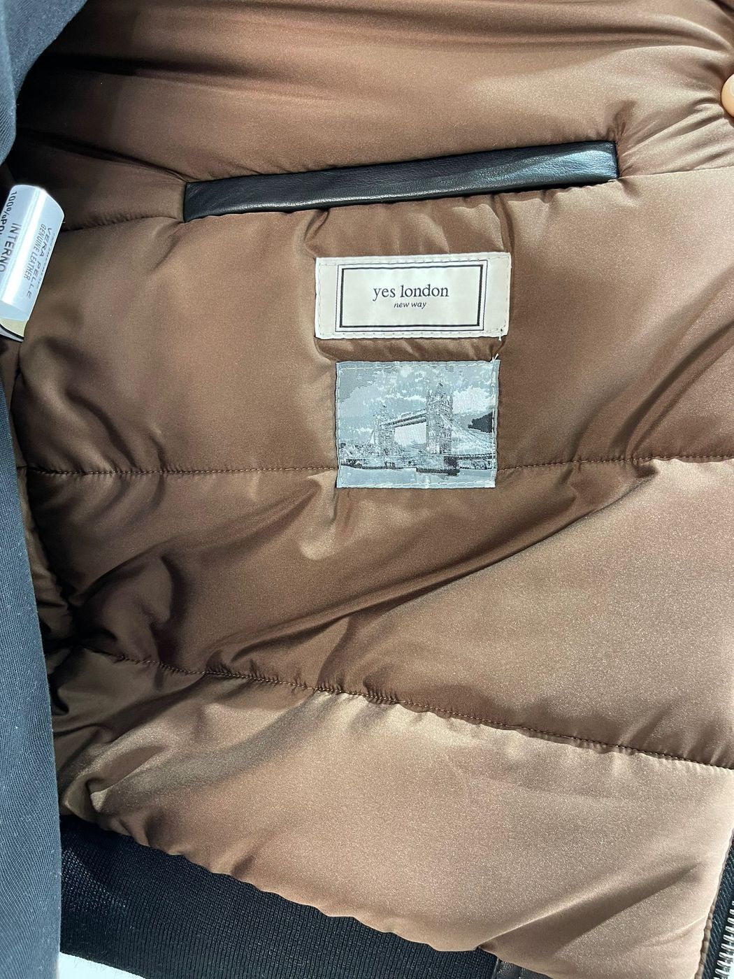 YES LONDON PIUMINO XNP8068