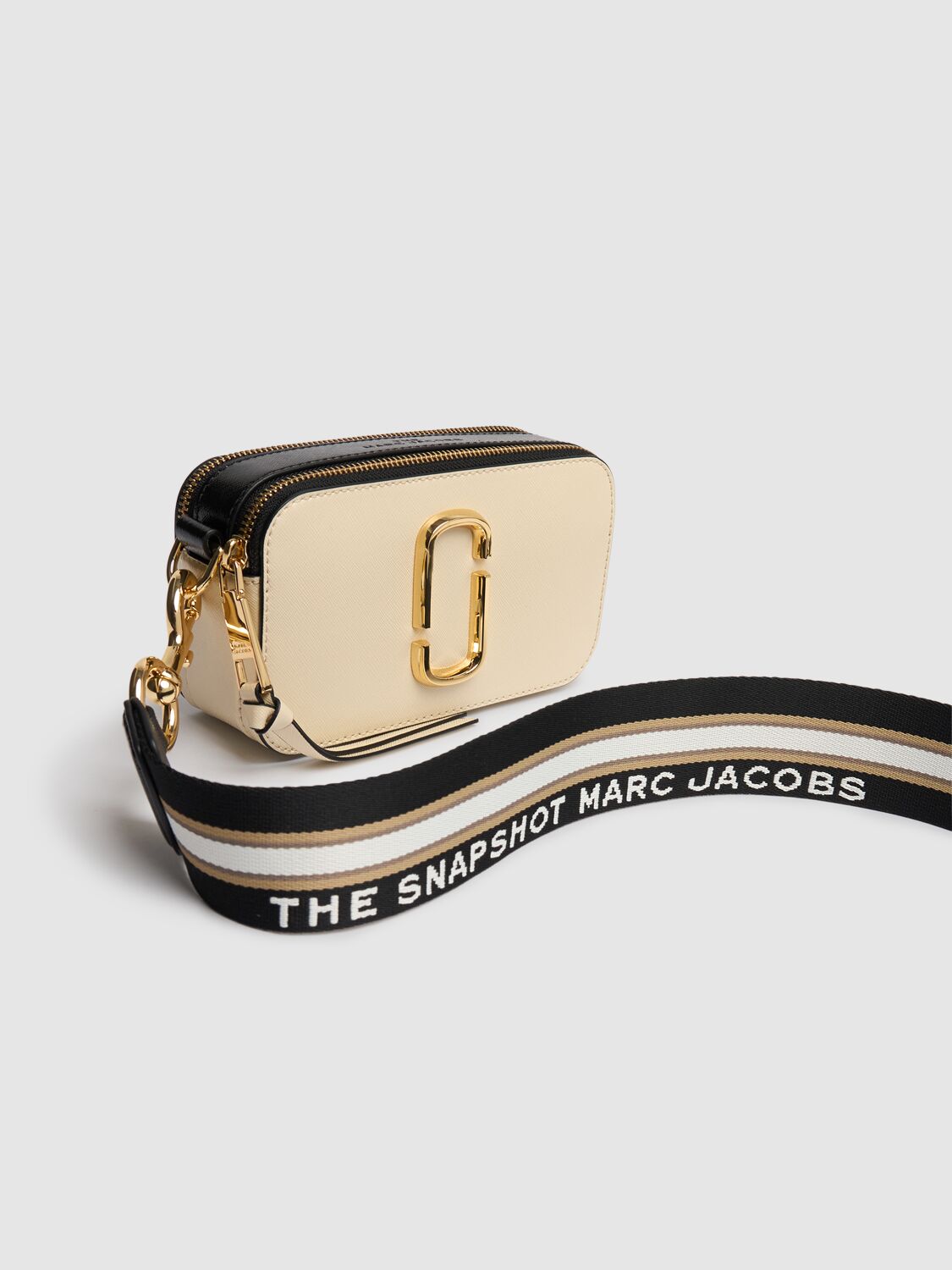 MARC JACOBS SNAPSHOT M0012007