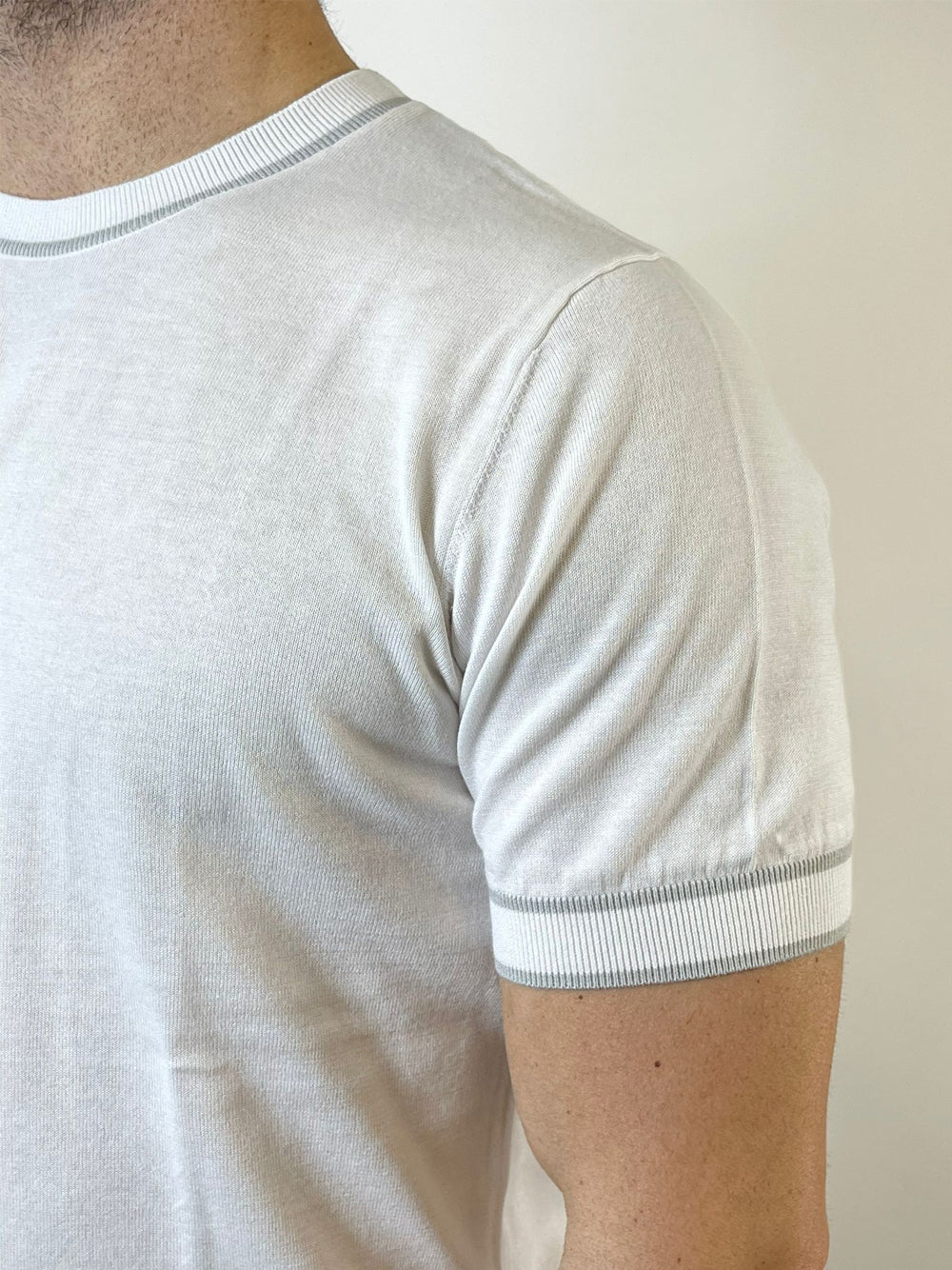 DIKTAT MAGLIA BIANCA DK67042