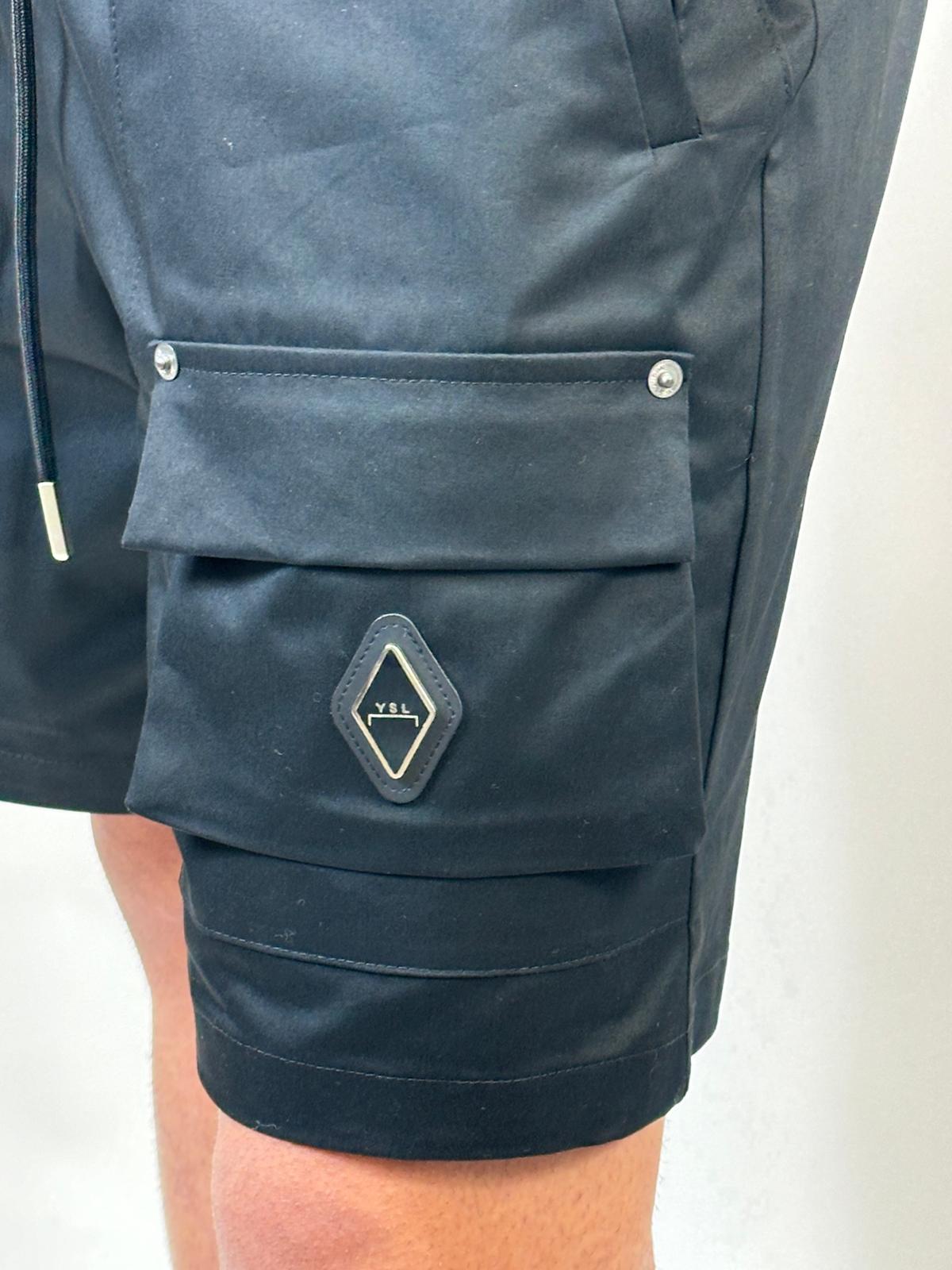 YES LONDON BERMUDA XS4245