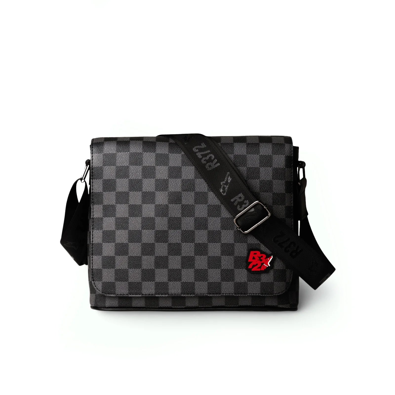 R372 M001 MESSENGER BLACK