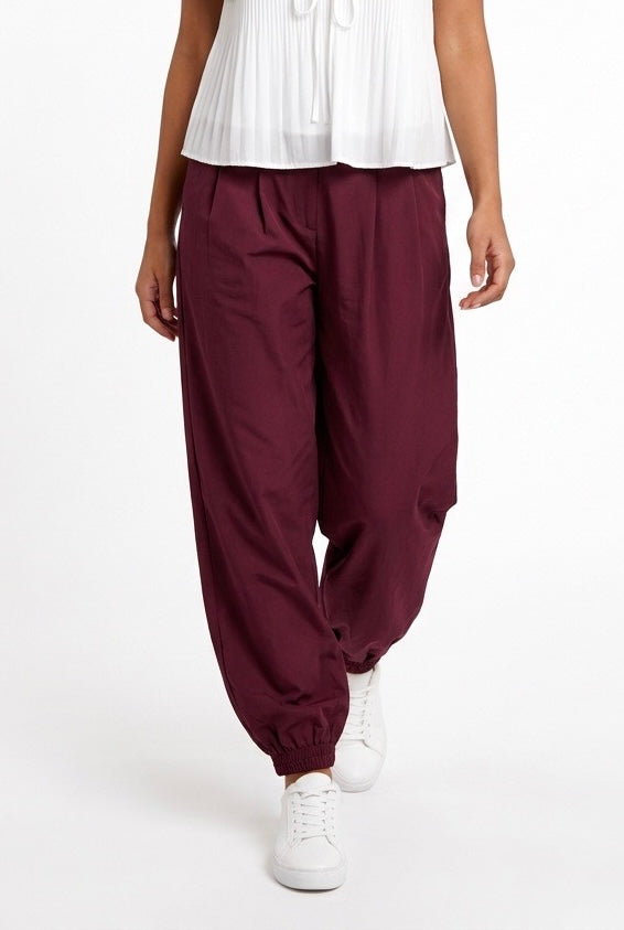 KOSTUMN PANTALONE KE2685 BORDEAUX