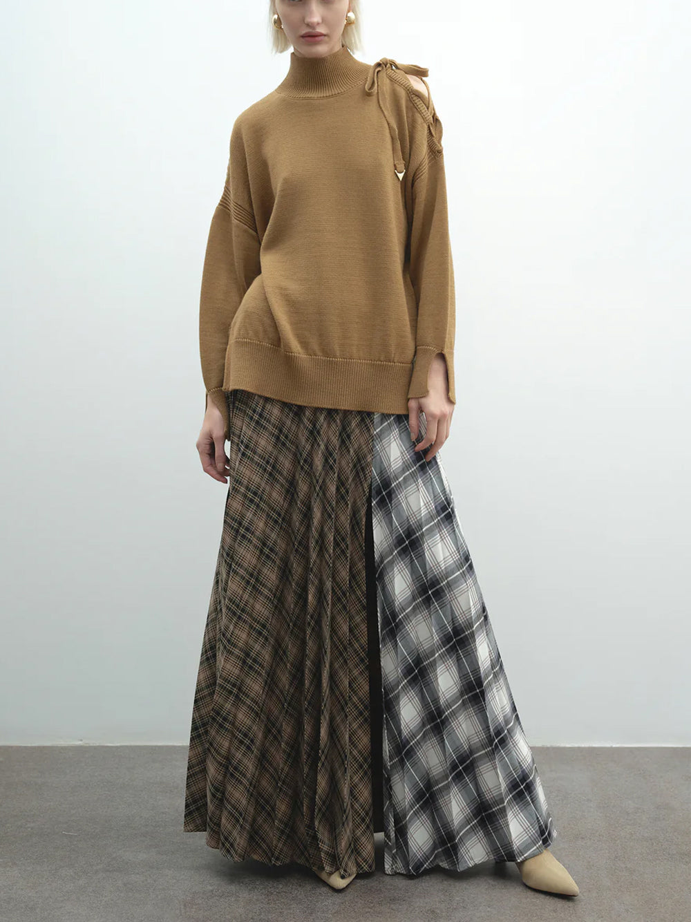 AKEP GONNELLONE GOKD11111