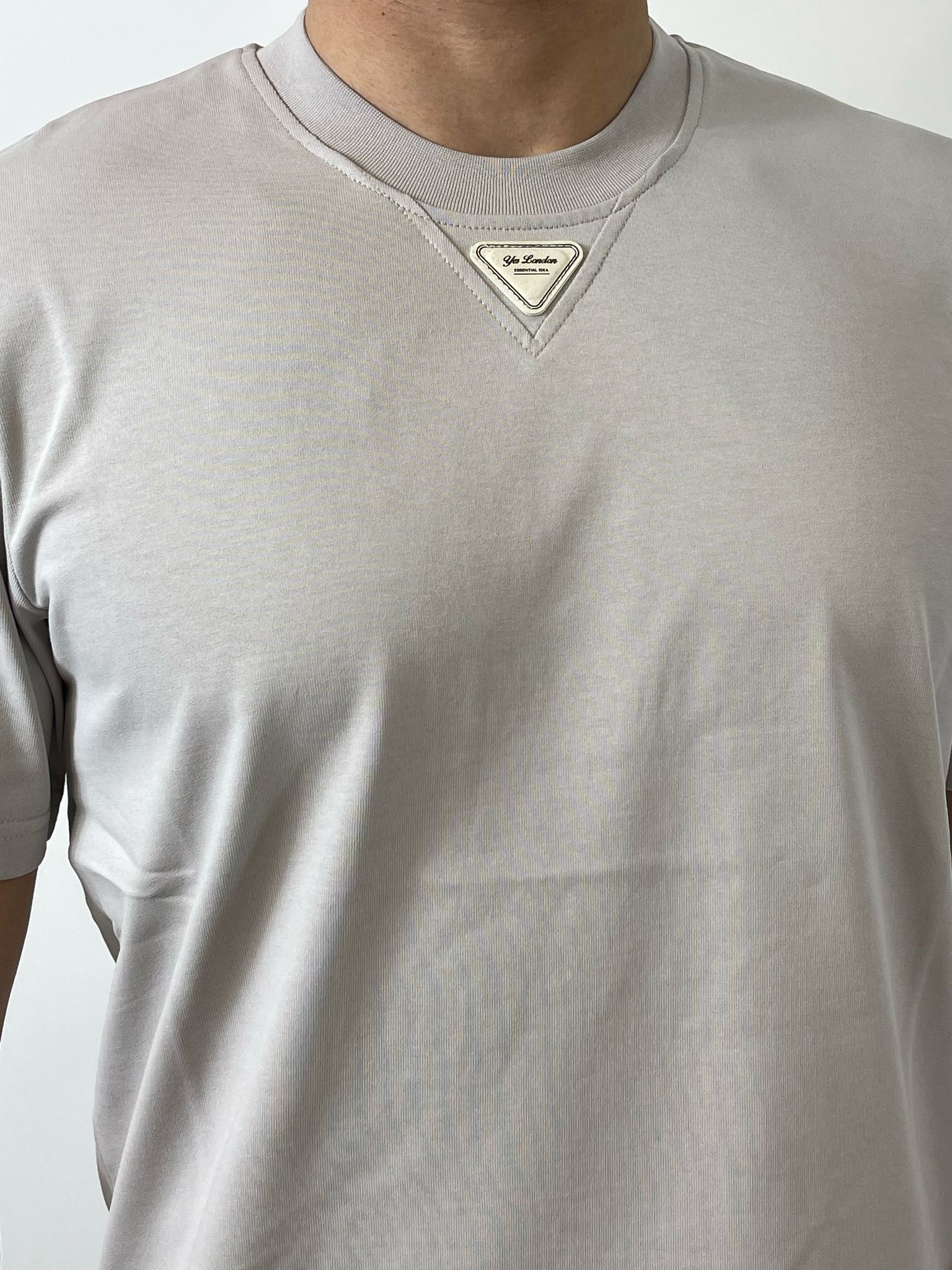 YES LONDON T-SHIRT GRIGIO PERLA XM4207