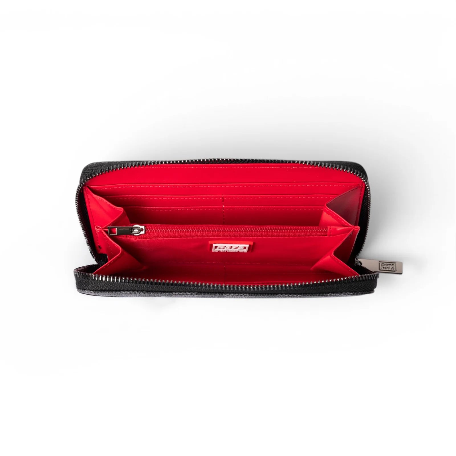 R372 W002 WALLET BLACK